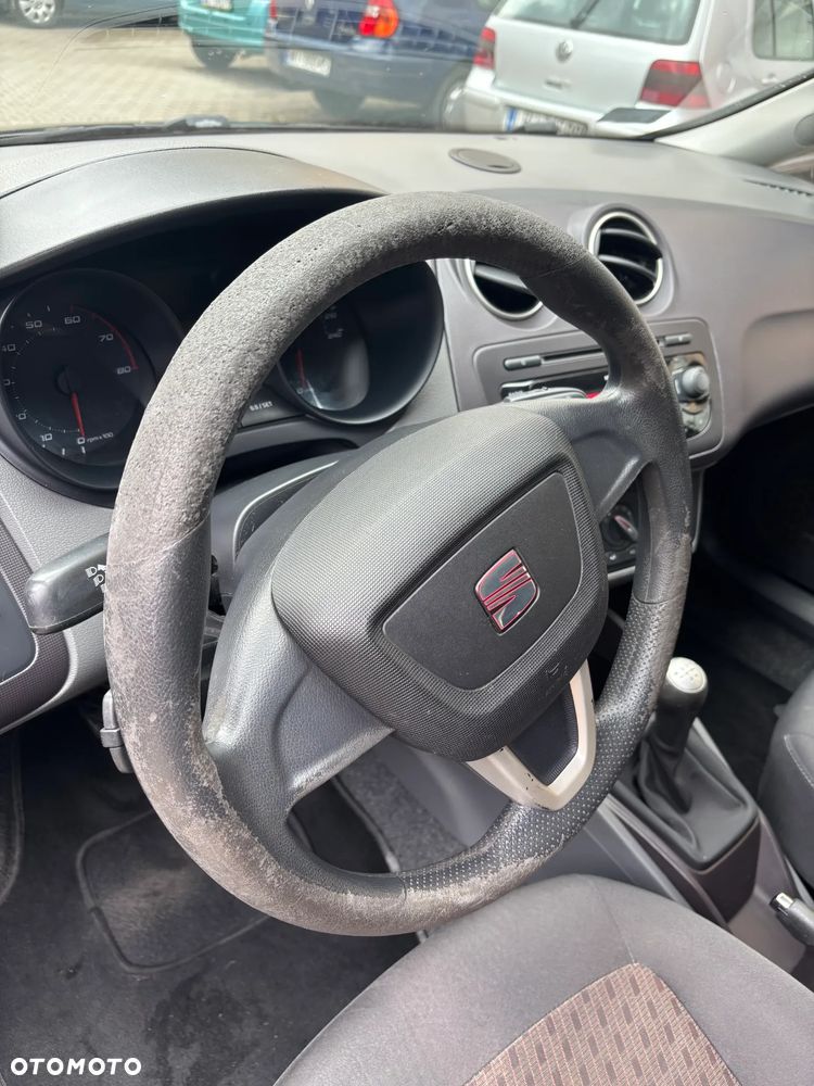 Seat Ibiza 1.4 16V Entry - 8