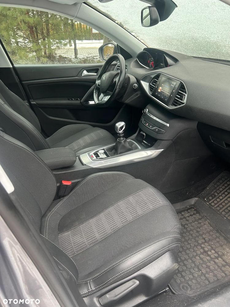 Peugeot 308 1.2 PureTech GPF Allure Pack S&S - 13