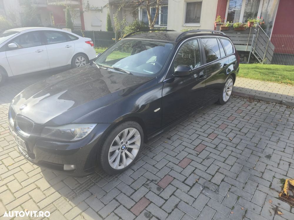 BMW Seria 3 318d Touring - 3