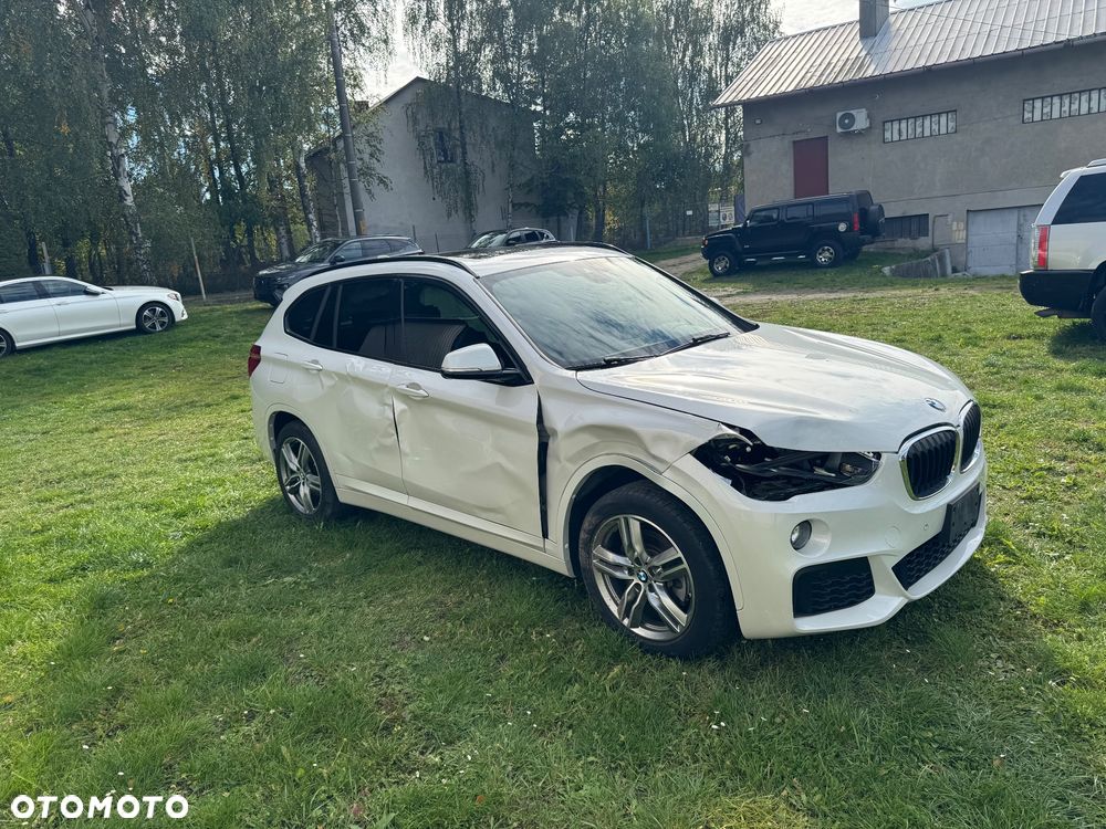 BMW X1 xDrive28i - 9