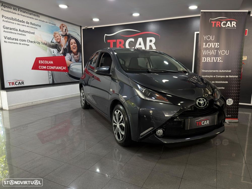Toyota Aygo 1.0 X-Play+AC+X-Touch - 2