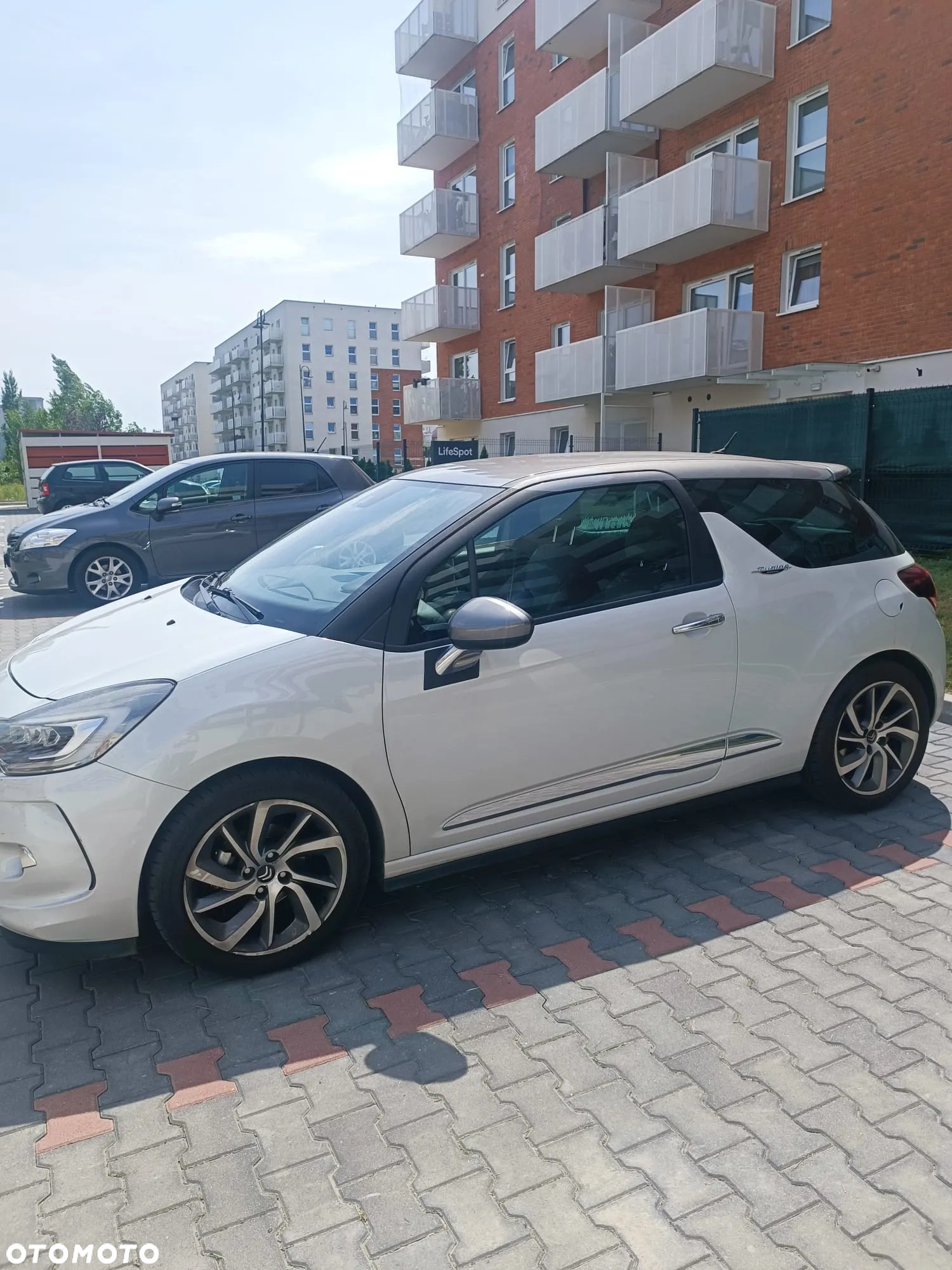 Citroën DS3 BlueHDi 120 So Paris - 4