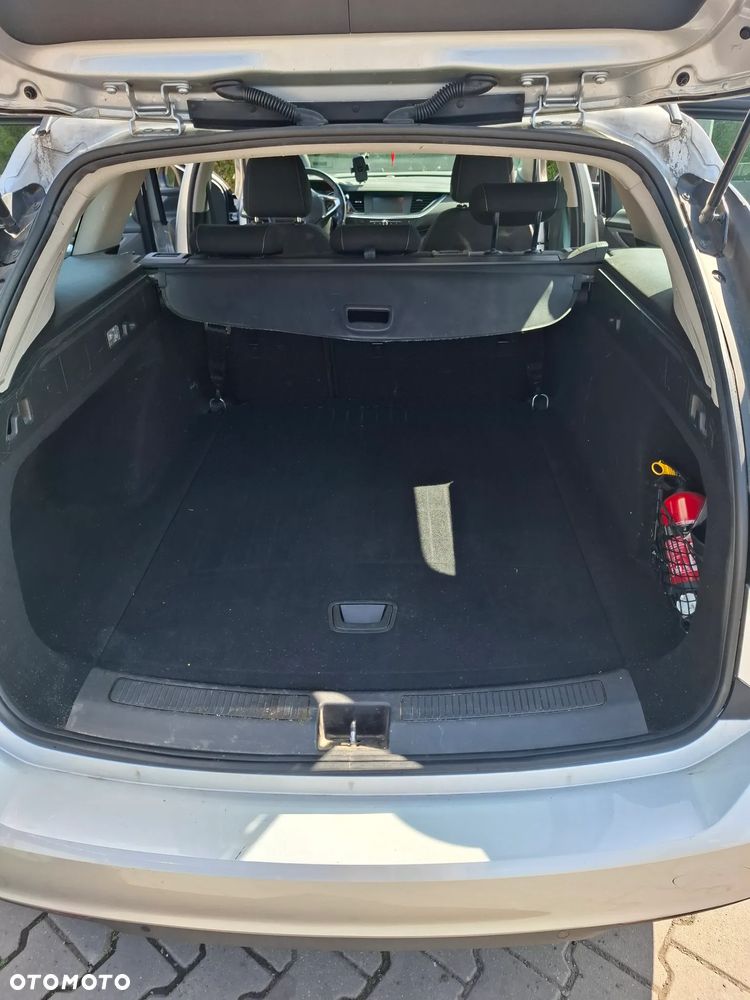 Opel Insignia 1.5 T Innovation S&S Eco - 15