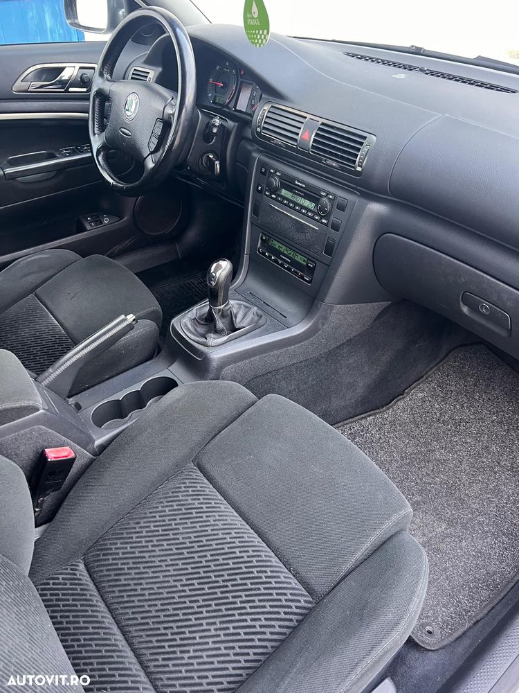 Skoda Superb 1,9 TDI Elegance - 10