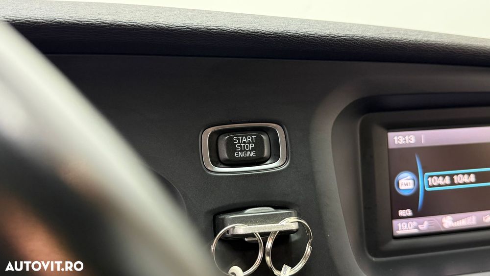 Volvo V40 T2 - 24