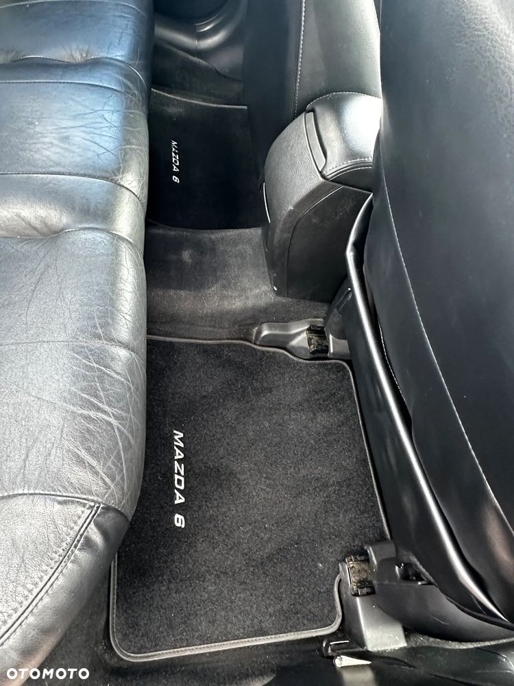 Mazda 6 2.0 CD Exclusive + - 10
