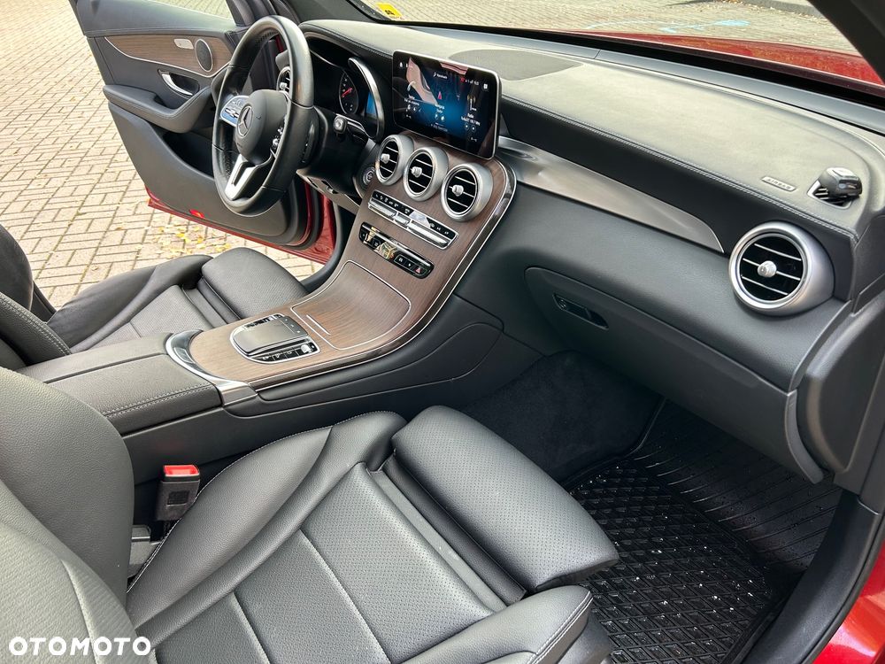 Mercedes-Benz GLC 300 de 4-Matic - 11