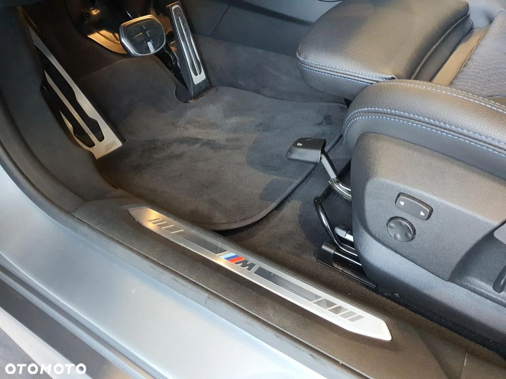 BMW Seria 2 218i M Sport - 13