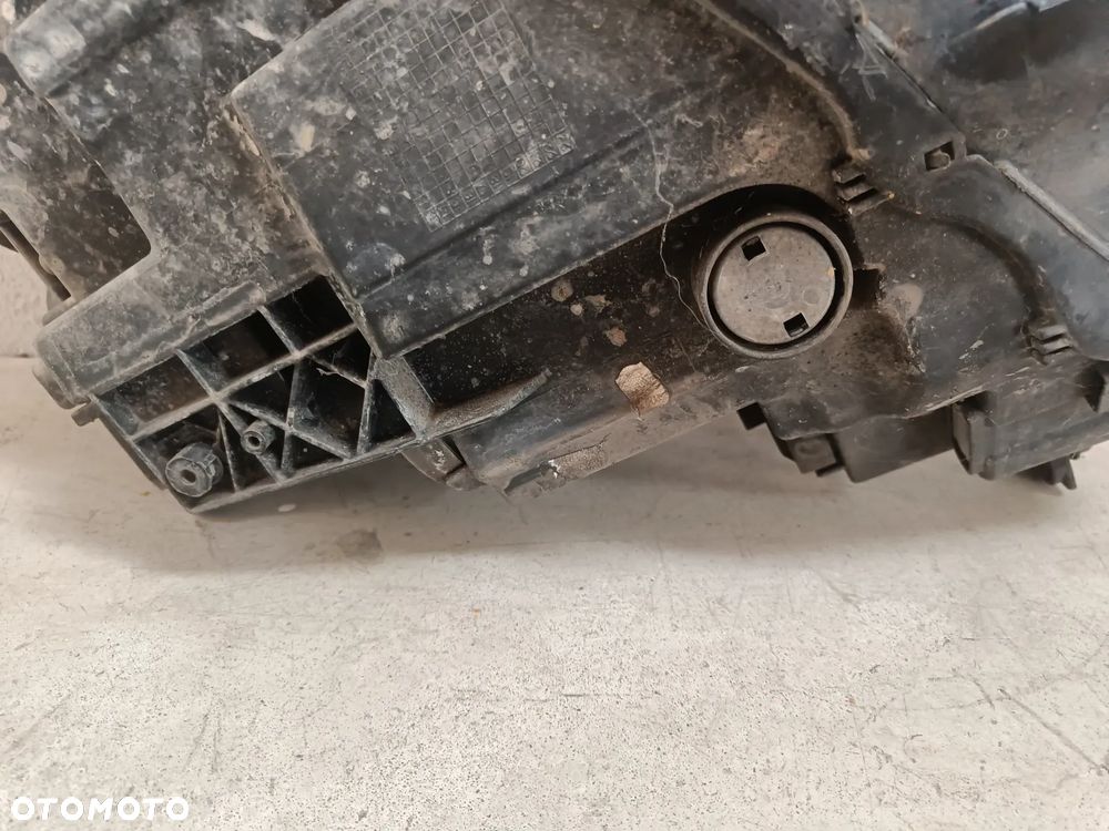 Lampa Prawa Przednia VW Passat B8 Prawy Przód Reflektor 3G2941006B - 17