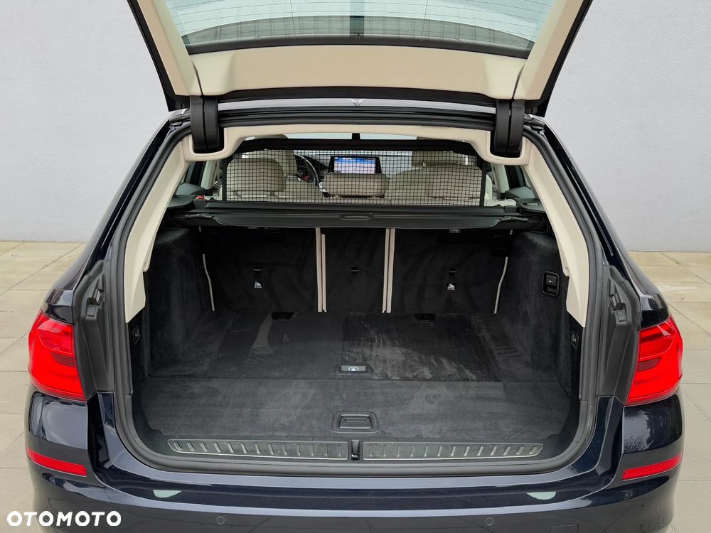 BMW Seria 5 520d - 8
