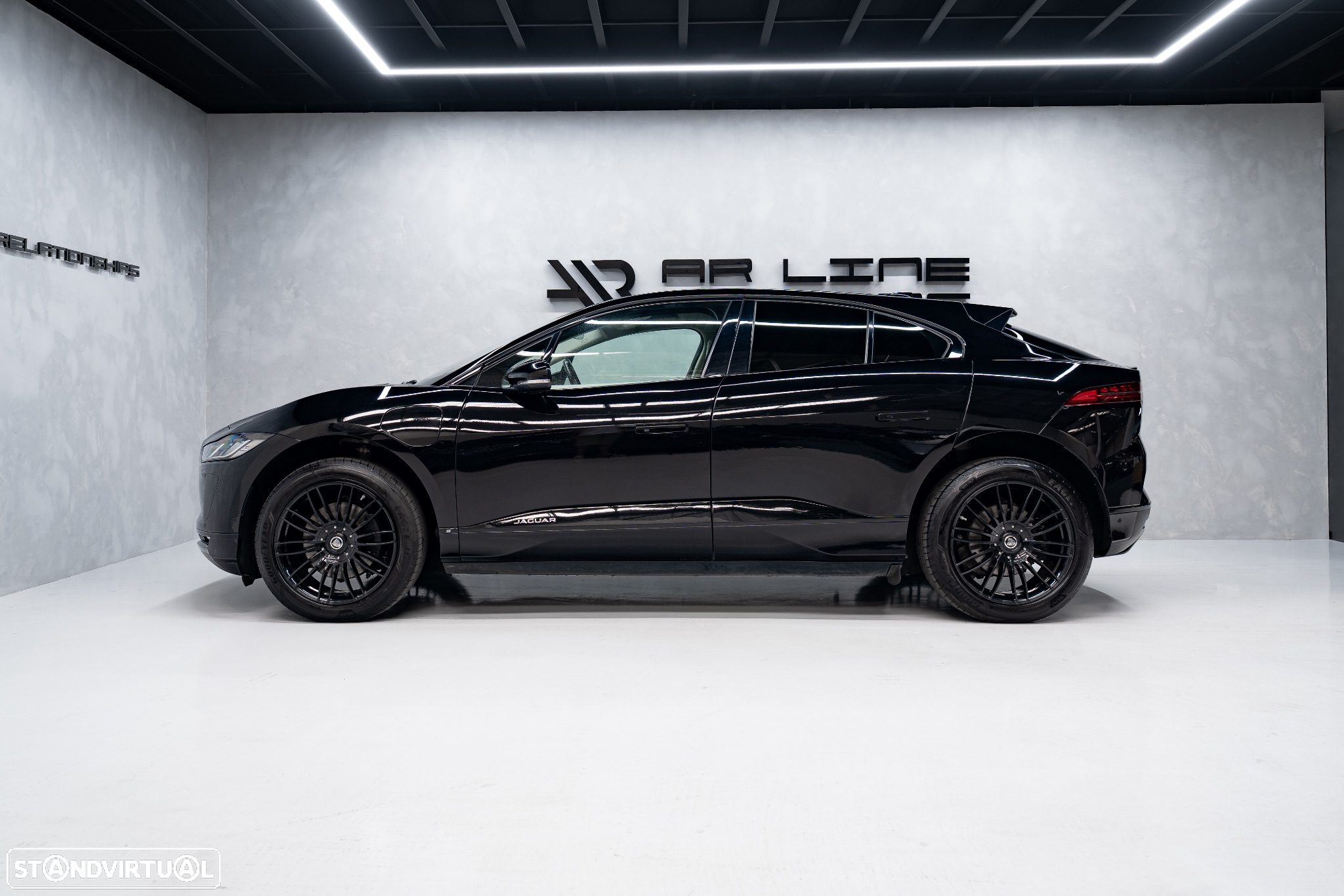 Jaguar I-Pace EV400 AWD SE - 12
