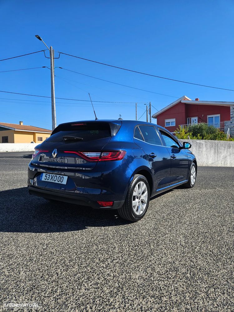 Renault Mégane - 4
