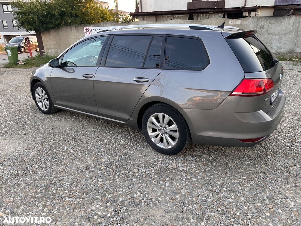 Volkswagen Golf 1.6 TDI BlueMotion Technology DSG Trendline - 11