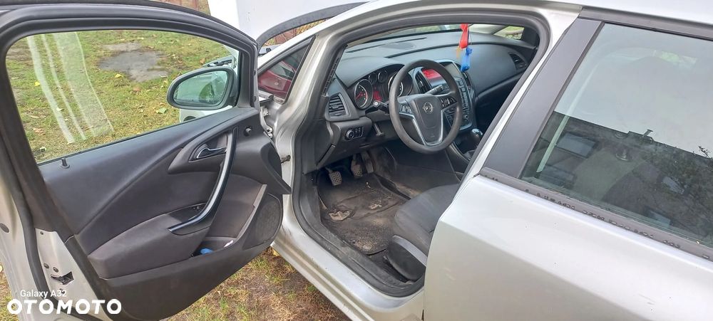 Opel Astra 1.4 T EU6 - 5