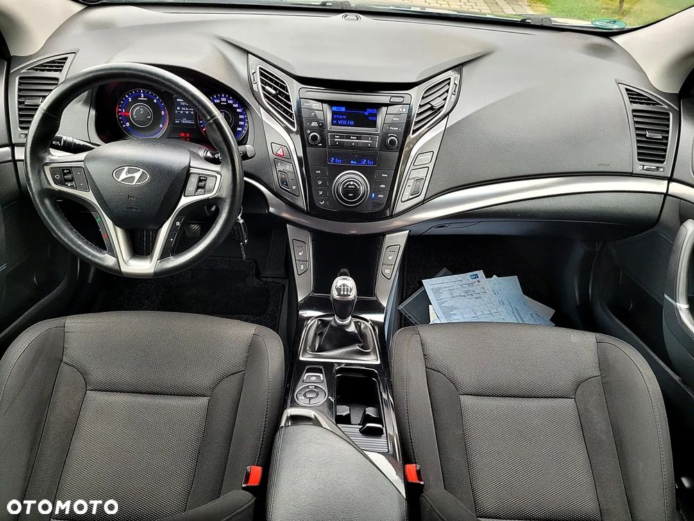 Hyundai i40 Kombi blue 1.7 CRDi Premium - 6