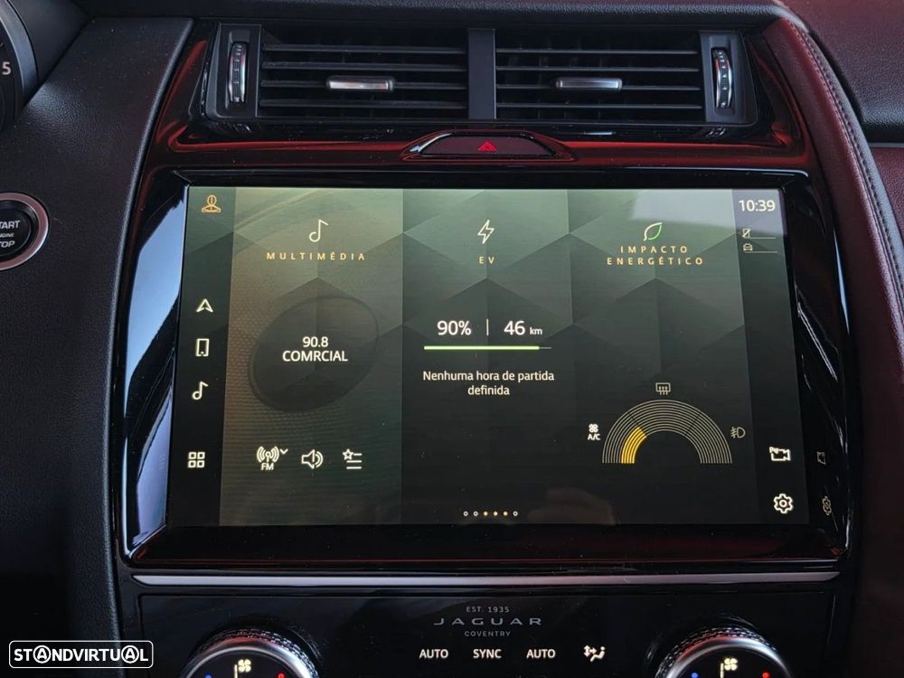 Jaguar E-Pace P300e AWD R-Dynamic S - 19