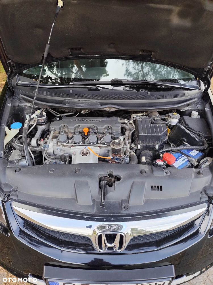 Honda Civic 1.8 Comfort - 9