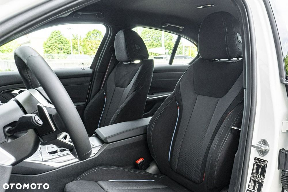 BMW Seria 3 - 16