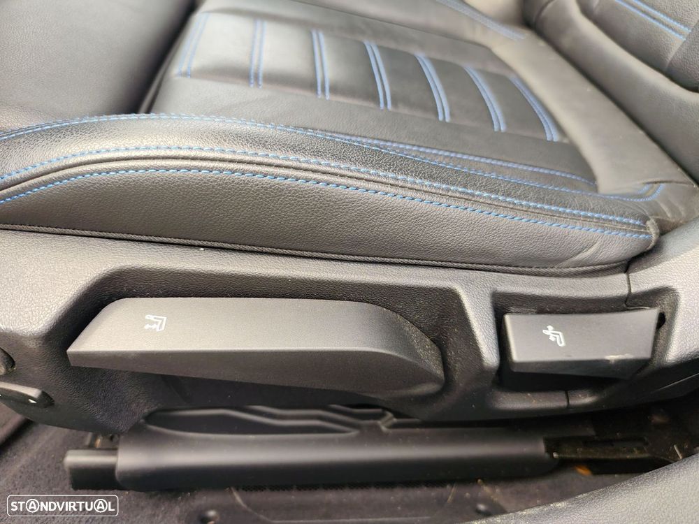 BMW 320 d Pack Desportivo M Auto - 10