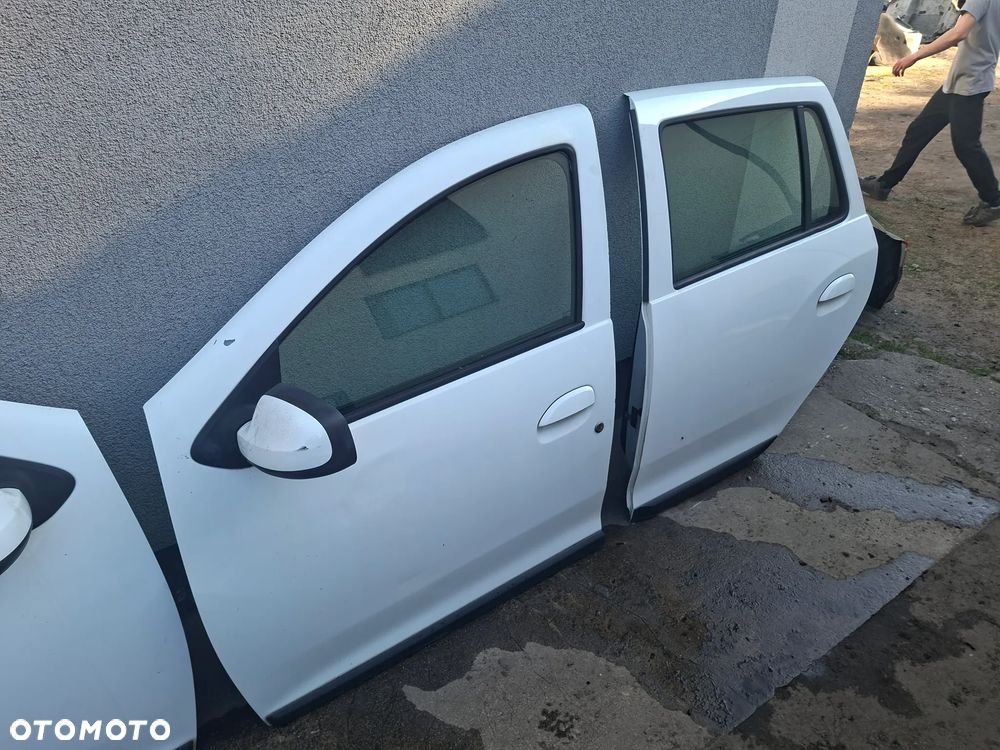 dacia logan mcv II  dv369 drzwi  KLAPA poznan - 17