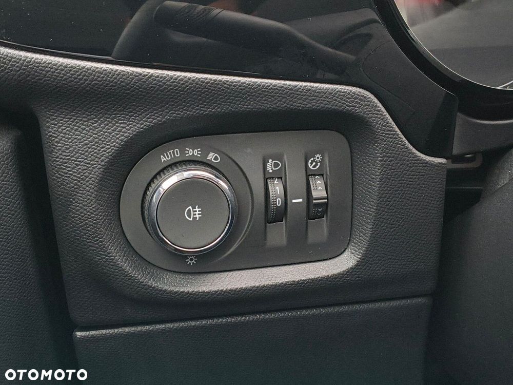 Opel Corsa - 19