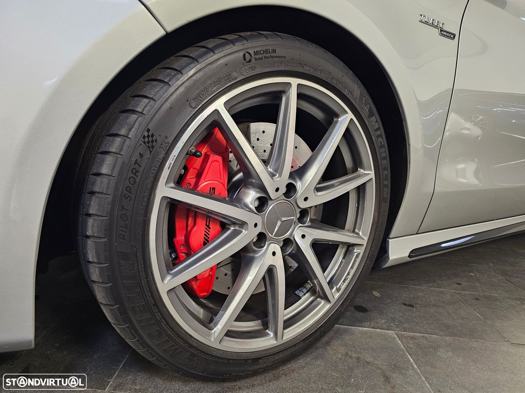 Mercedes-Benz CLA 45 AMG 4Matic Shooting Brake Speedshift 7G-DCT - 31