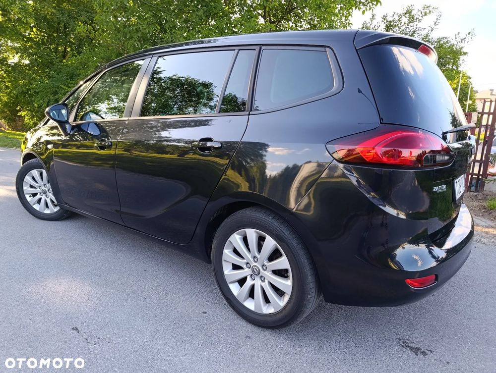 Opel Zafira - 6
