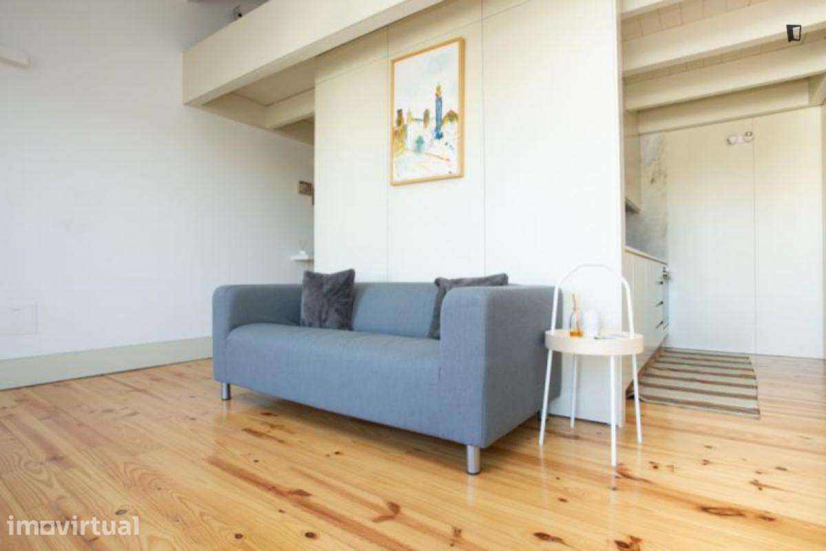 Apartamento com 1 quartos - localizado em Cedofeita Porto - Grande imagem: 3/32