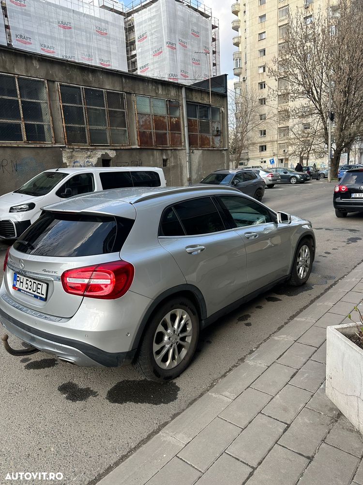 Mercedes-Benz GLA 220 d 4MATIC Aut. - 5