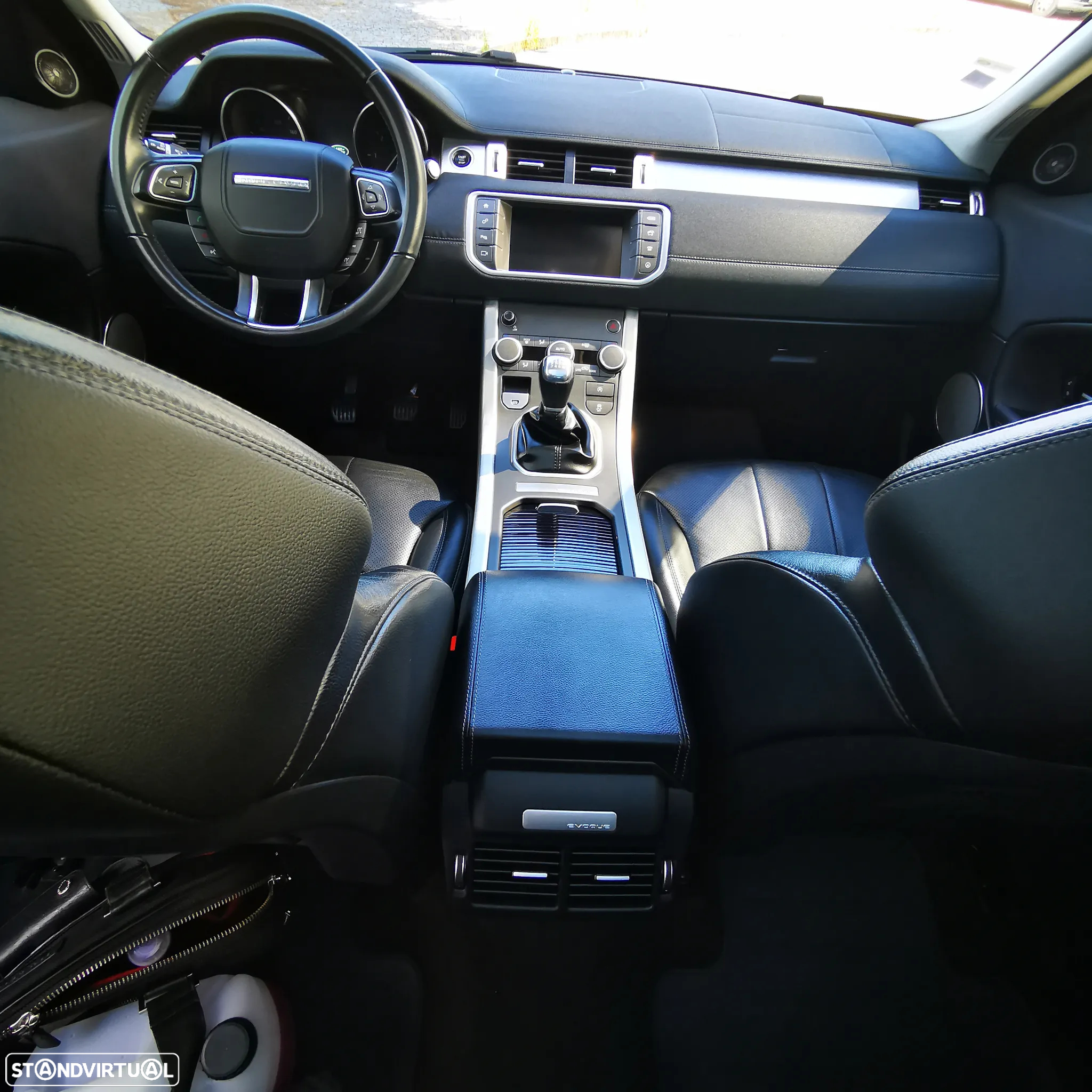 Land Rover Range Rover Evoque 2.0 eD4 SE Dynamic - 40