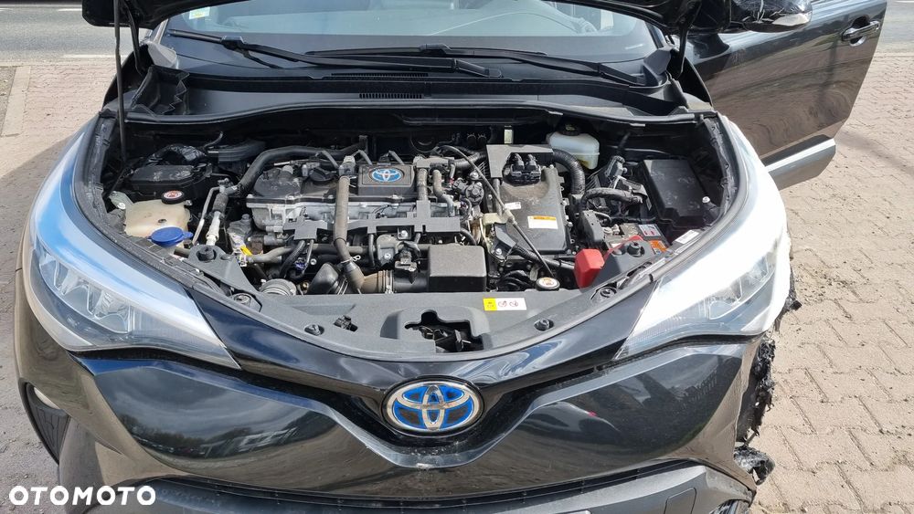 Toyota C-HR Business-Edition - 33