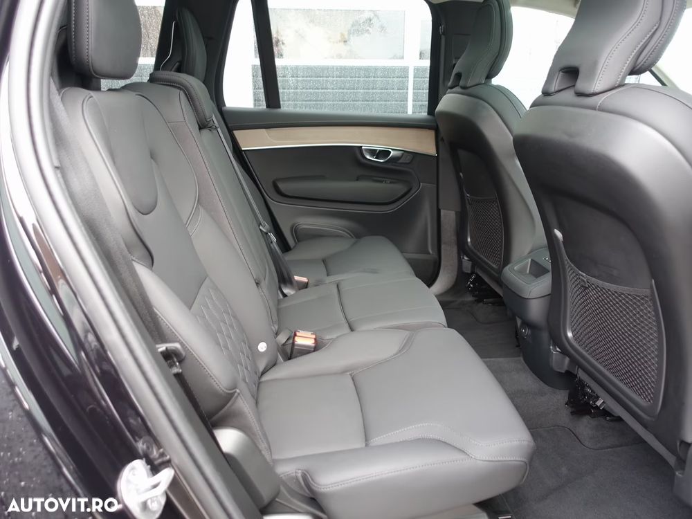 Volvo XC 90 B5 AWD MHEV Plus Bright - 17