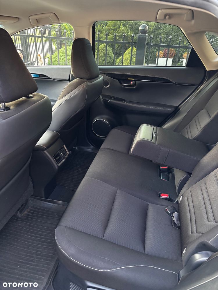 Lexus NX 300 Elegance AWD - 6