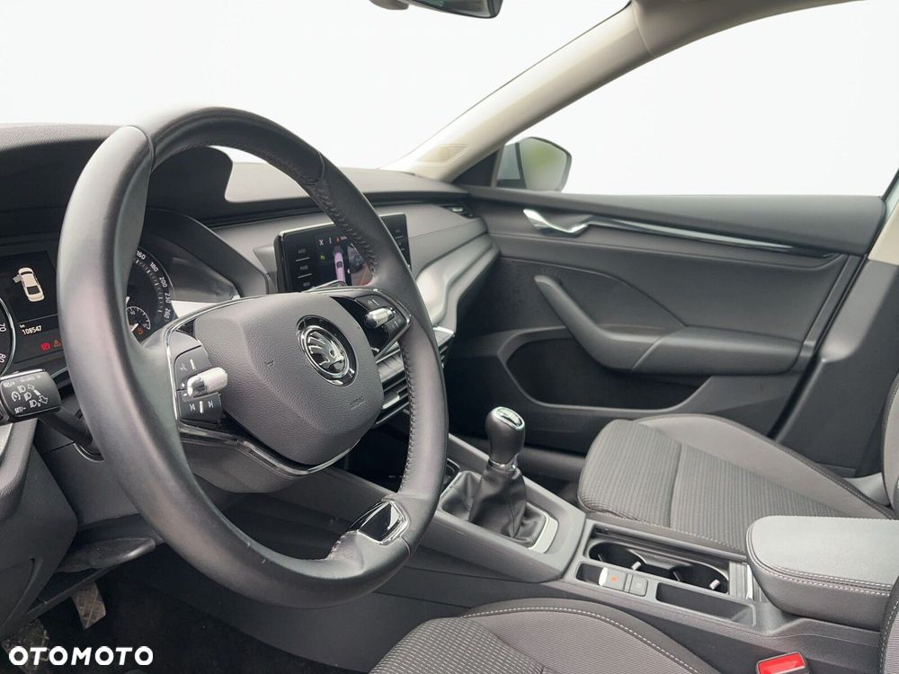 Skoda Octavia - 10
