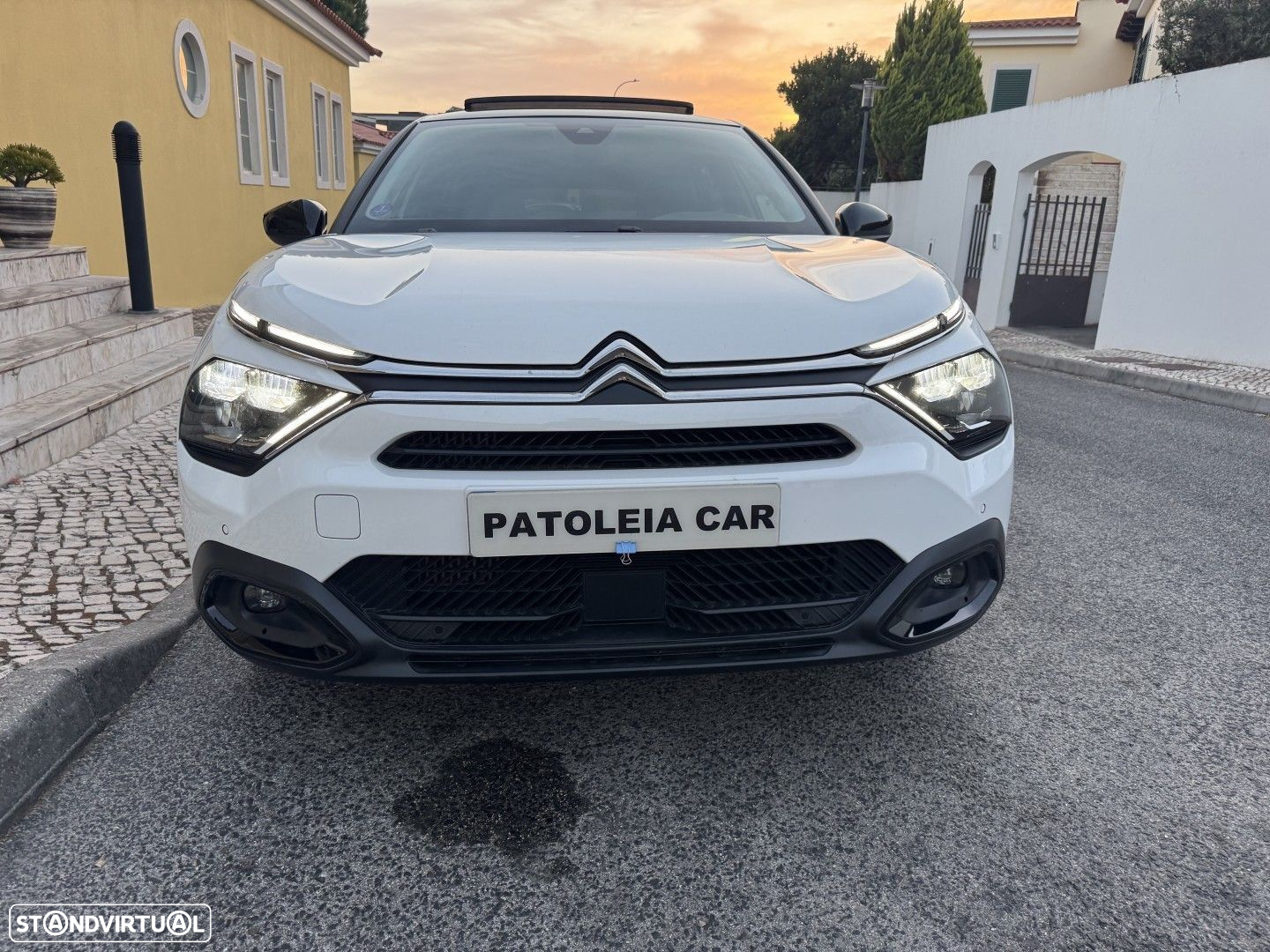 Citroën C4 1.2 PureTech Shine Pack EAT8 - 23