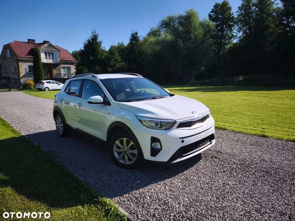 Kia Stonic 1.6 CRDi SCR L - 3