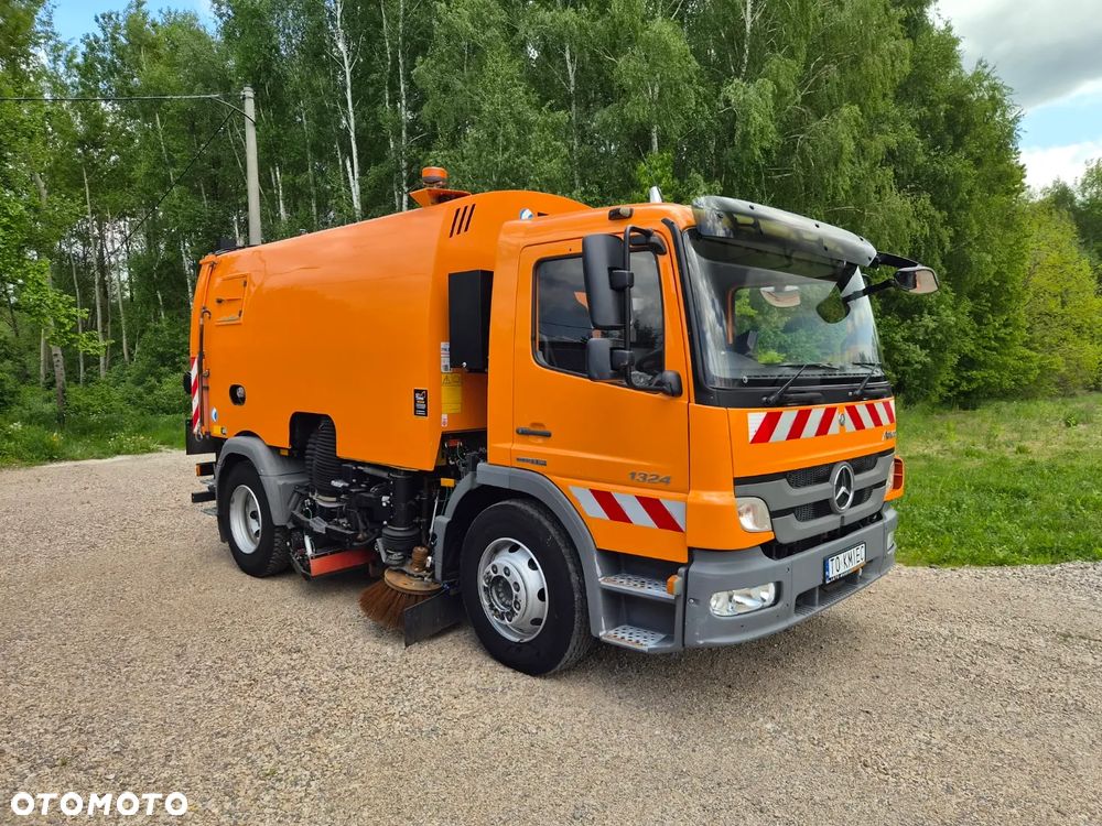Mercedes-Benz Atego 1524 Zamiatarka FAUN VIAJET 6 R/L H Prawa + Lewa Szczotka - 2