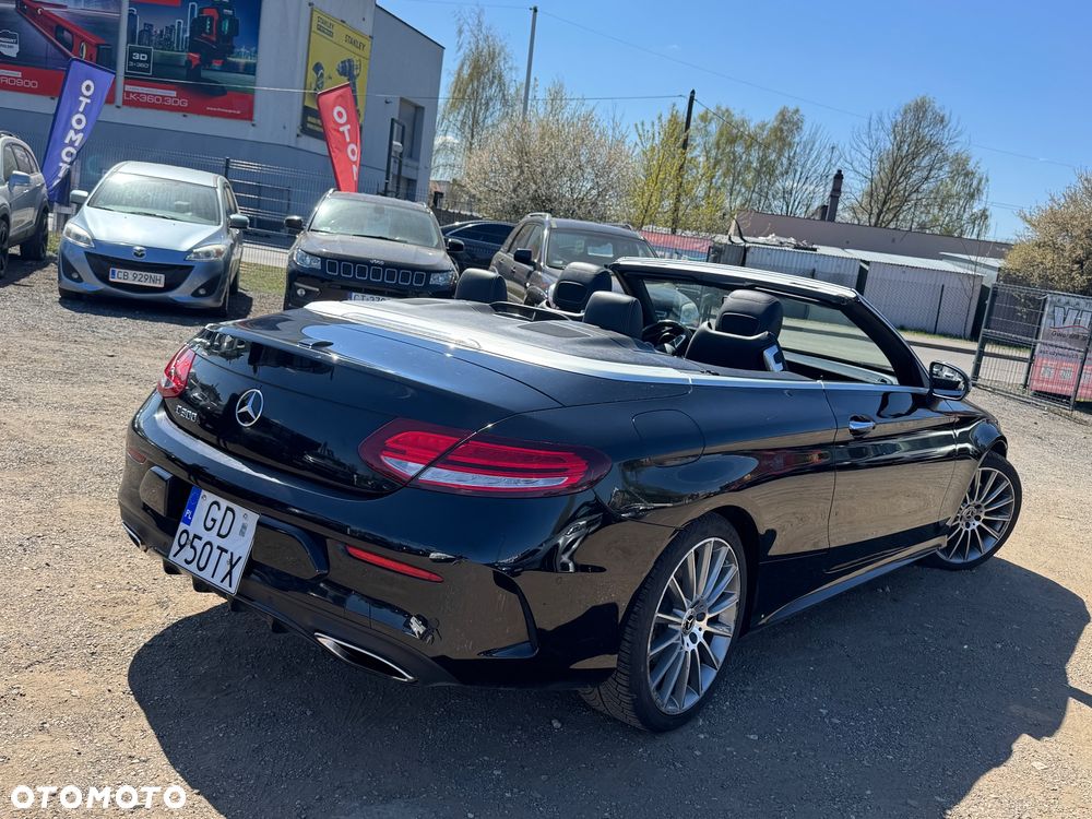Mercedes-Benz Klasa C 300 9G-TRONIC - 14