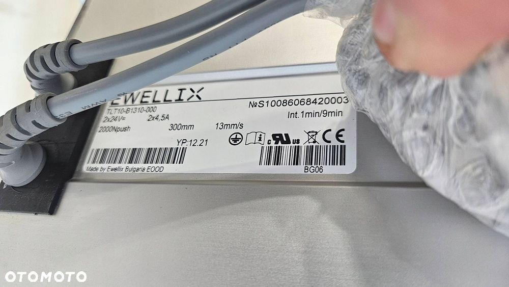 STOLIK ELEKTRYCZNY KOLUMNOWY EWECLIX CAMPER AUTOBUS MAN TGE VW CRAFTER NOWE - 6