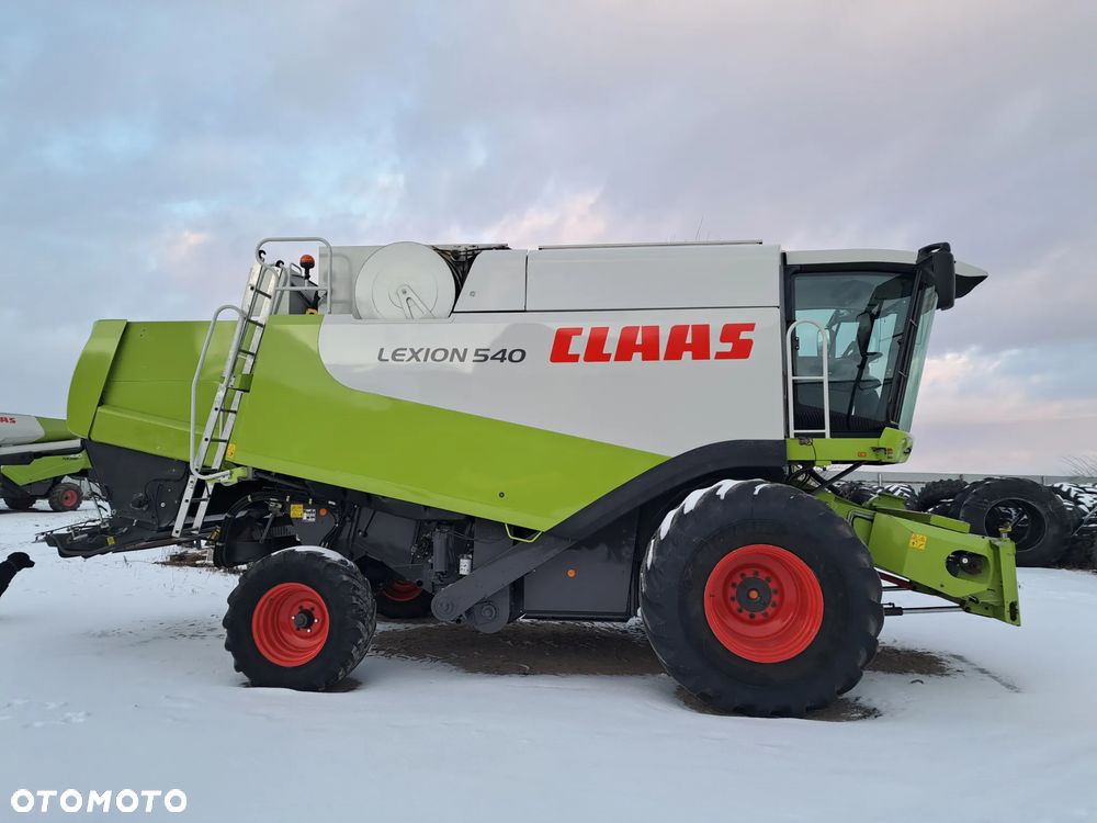 Claas LEXION 540 heder Vario V660