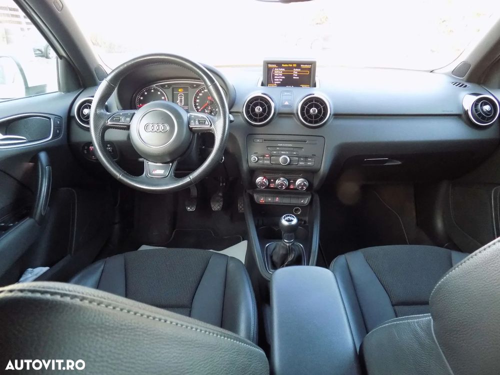 Audi A1 1.2 TFSI ack Ambition - 8