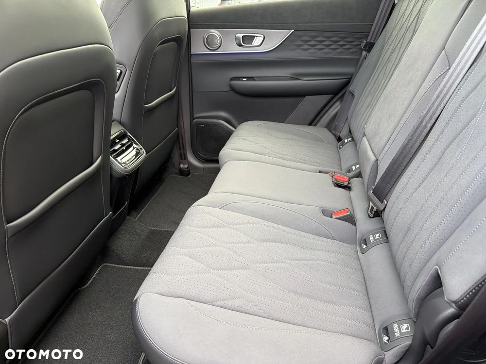 Chery Tiggo 8 1.5 T-GDI Super Hybrid Prestige DCT - 30