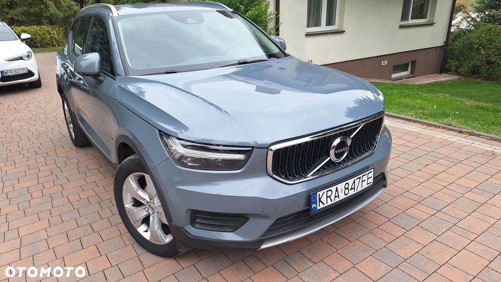 Volvo XC 40 T3 Momentum - 1