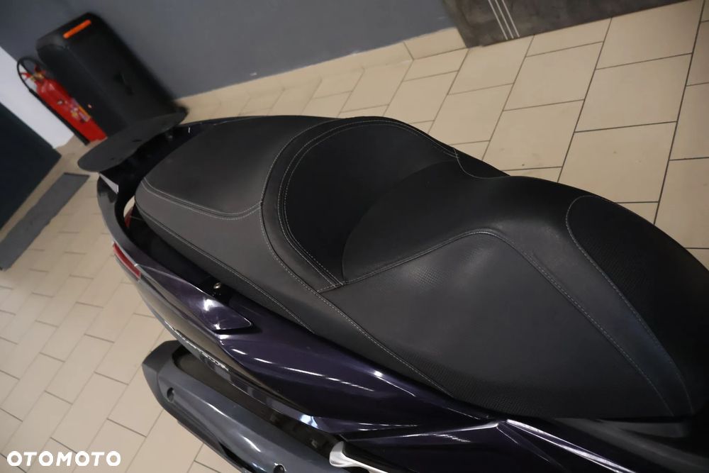 Kymco Downtown - 10