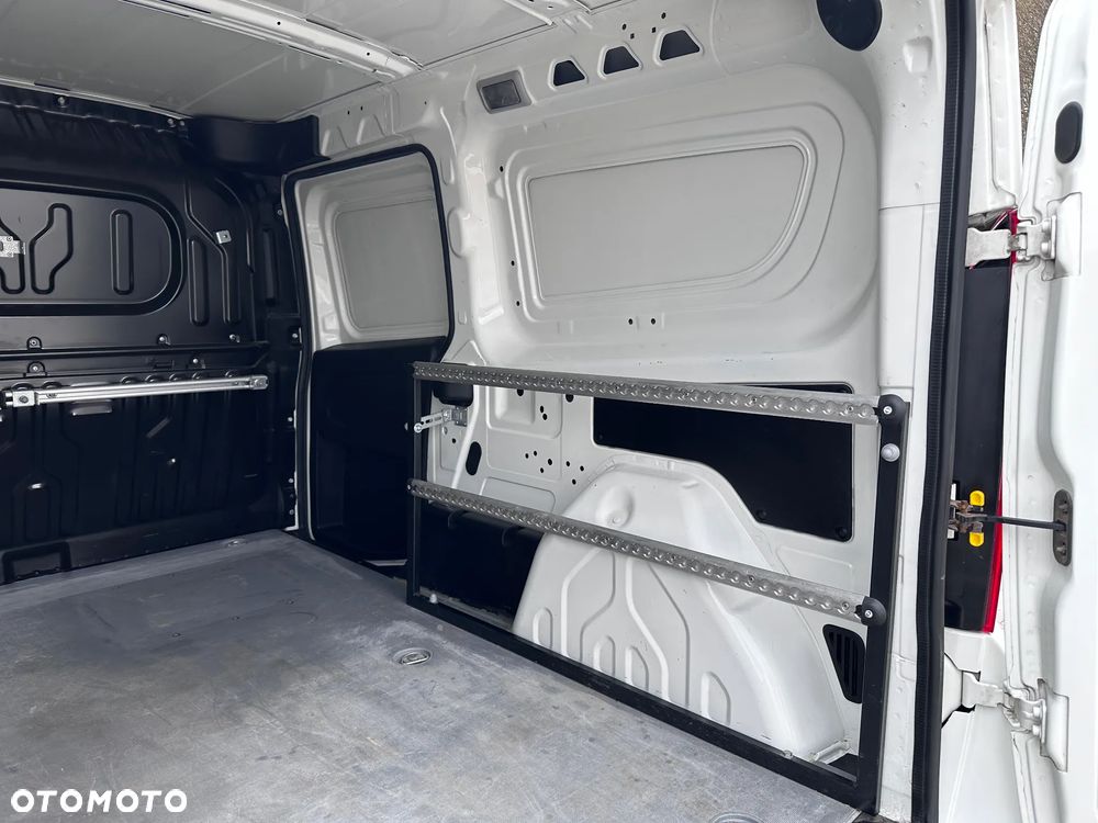 Fiat Doblo Maxi Dynamic - 18