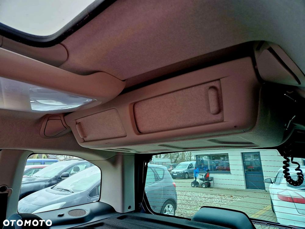 Citroën Berlingo Multispace HDi 115 FAP Selection - 23