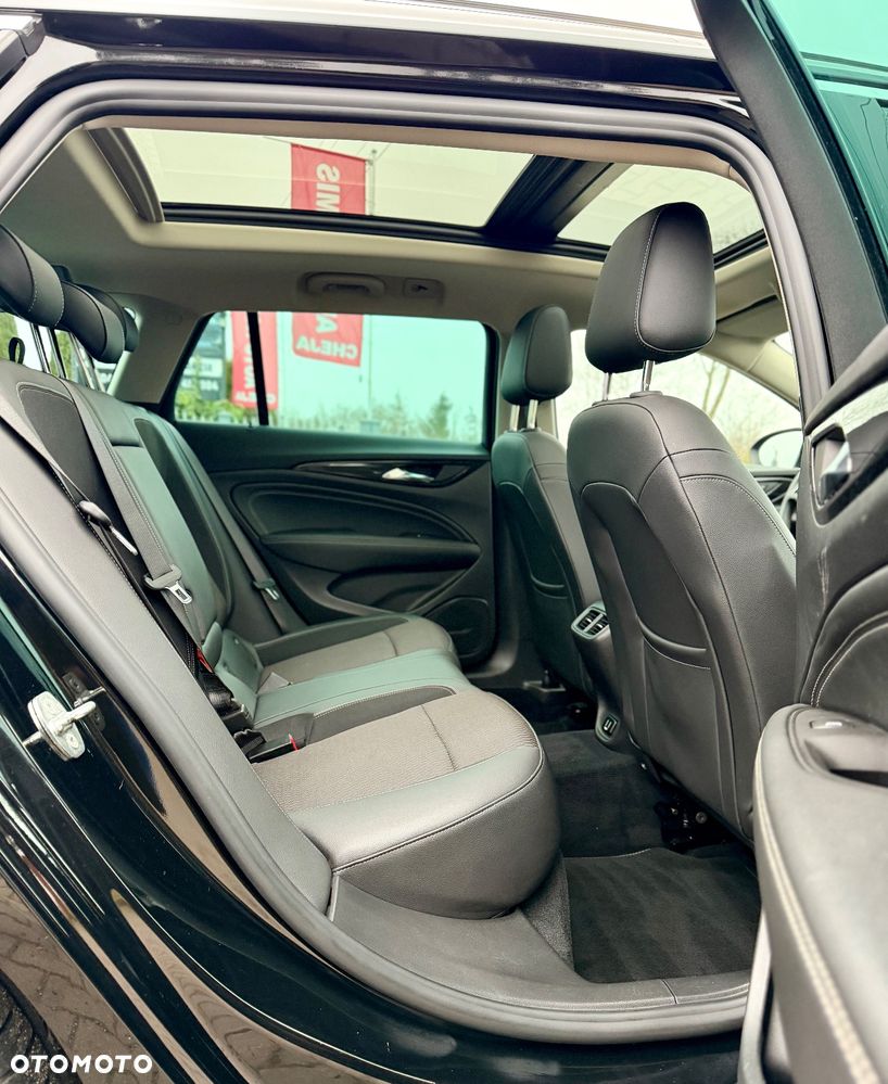 Opel Insignia 2.0 4x4 Exclusive - 13