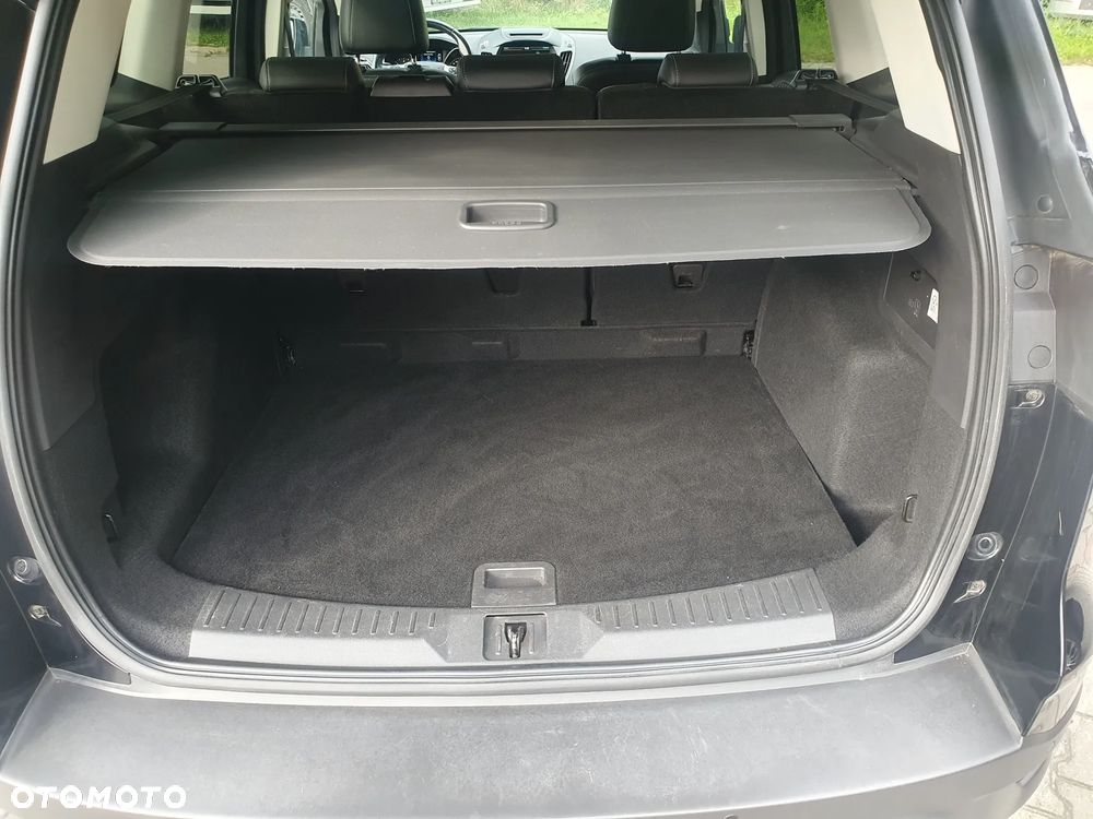Ford Kuga 2.0 TDCi 4x4 Titanium - 9