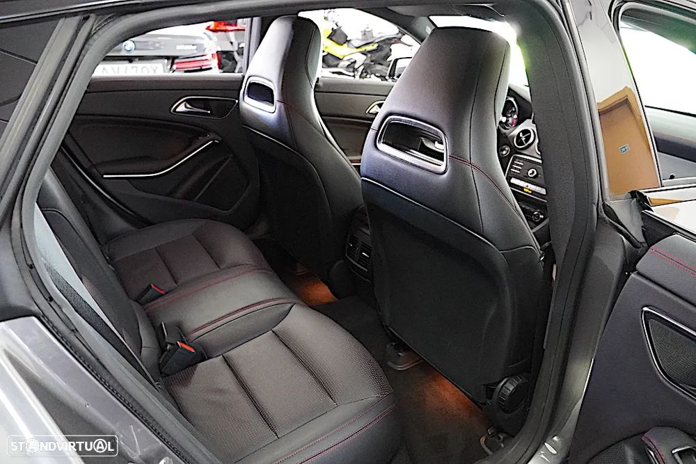 Mercedes-Benz CLA 200 d Shooting Brake AMG Line Aut. - 13