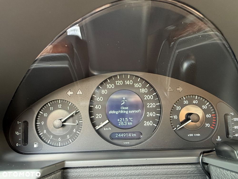 Mercedes-Benz Klasa E 200 Kompressor Classic - 15
